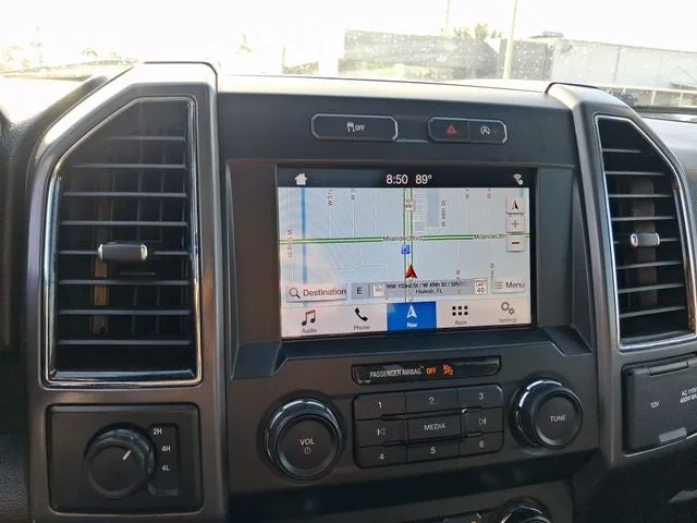 2019 Ford F-150 XLT photo 20