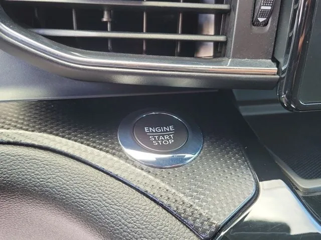 2023 Ford Explorer ST-Line photo 17