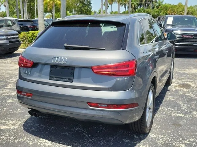 2016 Audi Q3 2.0T Premium Plus FrontTrak photo 3
