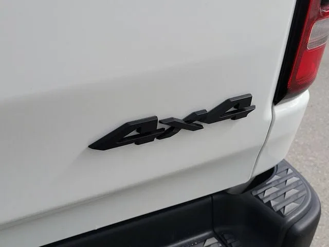 2022 RAM 1500 Rebel photo 8