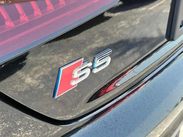 2018 Audi S5 Sportback 3.0T Prestige quattro photo 6