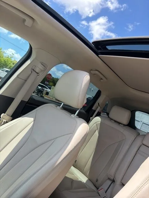 2018 Lincoln MKX Reserve photo 3