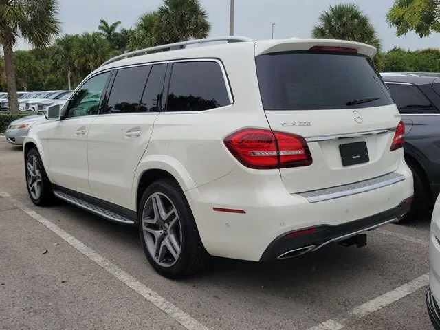 2018 Mercedes-Benz GLS GLS 550 4MATIC® photo 4
