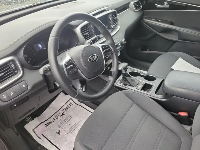 2019 Kia Sorento LX photo 15