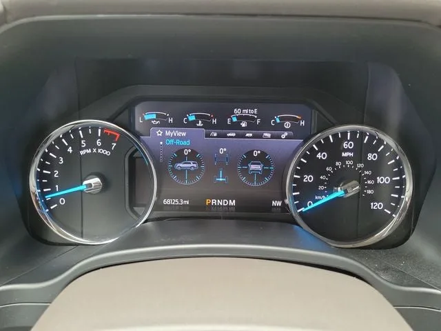2020 Ford Expedition XLT photo 18