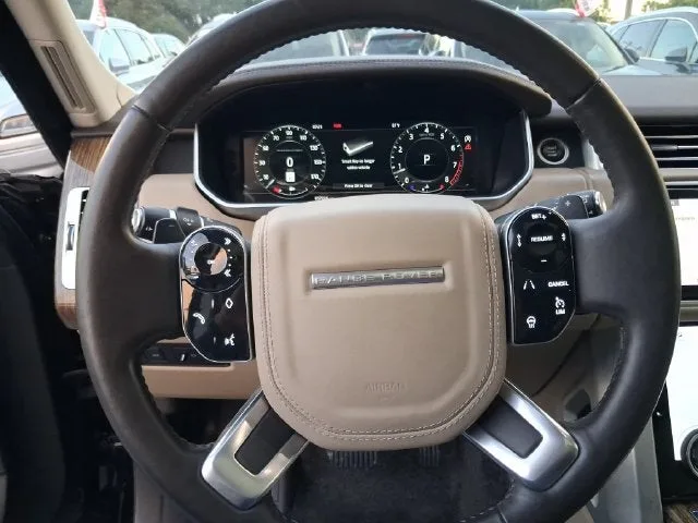 2018 Land Rover Range Rover 5.0L V8 Supercharged photo 14