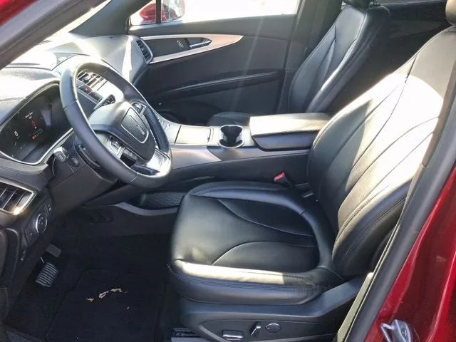 2019 Lincoln Nautilus Standard photo 12