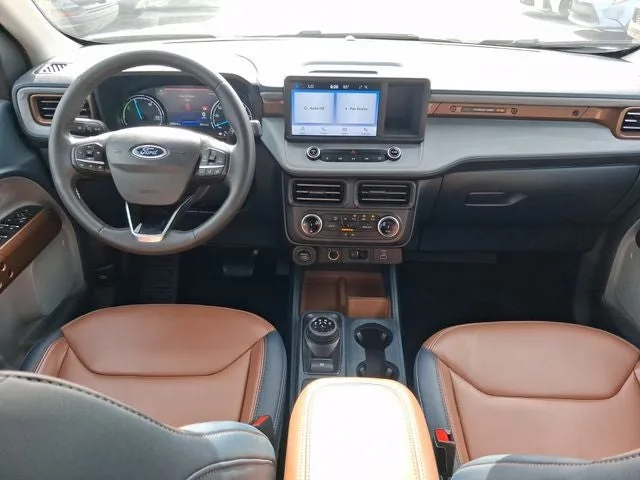 2023 Ford Maverick Lariat photo 7