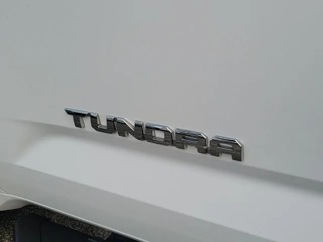 2024 Toyota Tundra SR5 photo 9