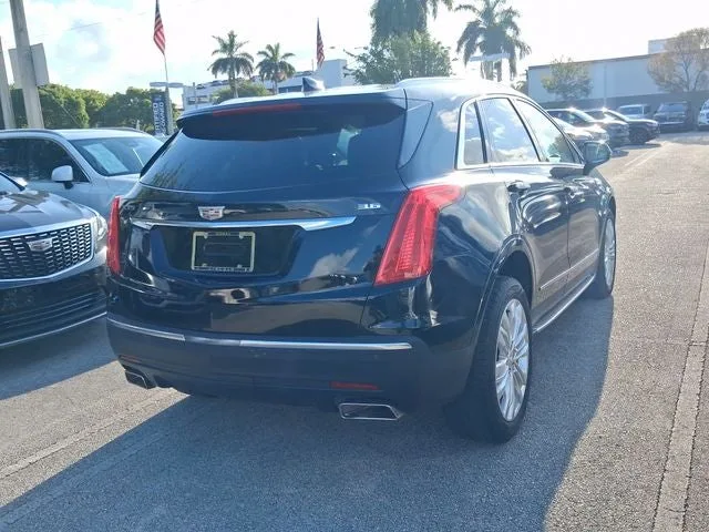 2017 Cadillac XT5 Premium Luxury photo 4