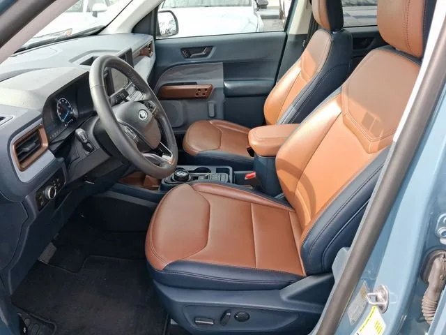 2023 Ford Maverick Lariat photo 12