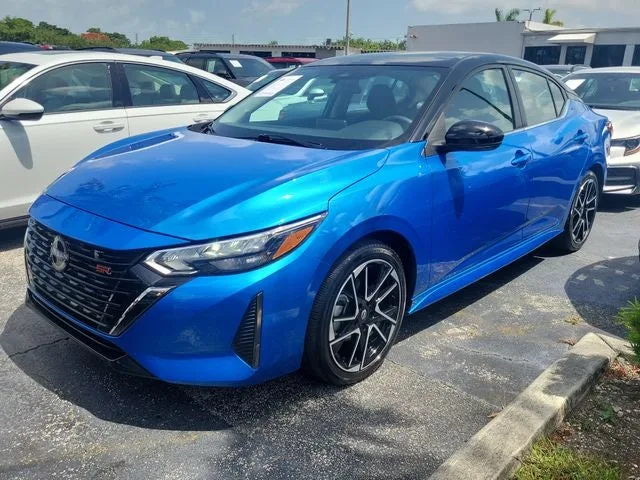 2025 Nissan Sentra SR photo 31