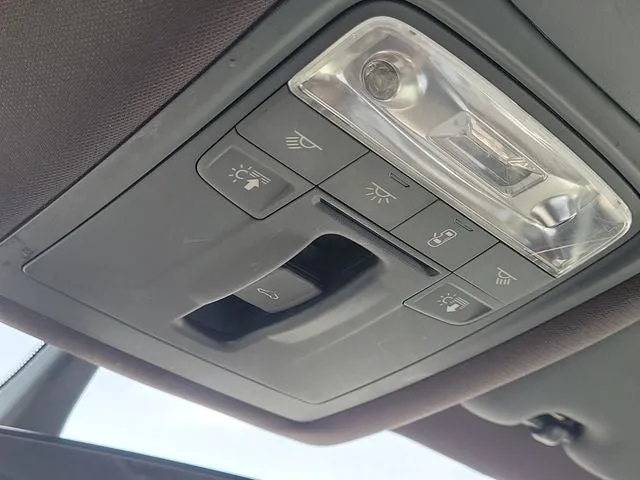 2016 Audi Q3 2.0T Premium Plus FrontTrak photo 32