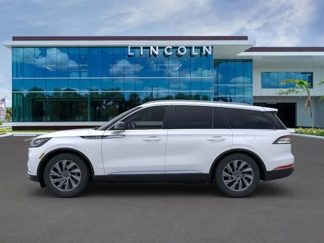 2025 Lincoln Aviator Premiere Premium photo 3