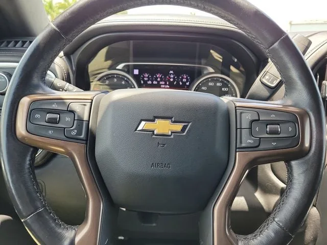 2020 Chevrolet Silverado 1500 High Country photo 22