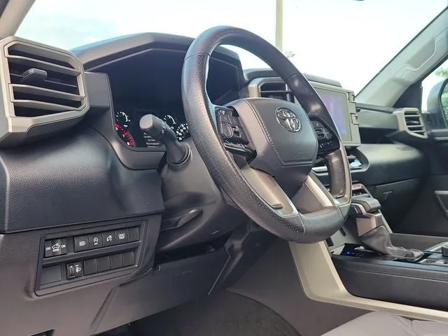 2024 Toyota Tundra SR5 photo 11
