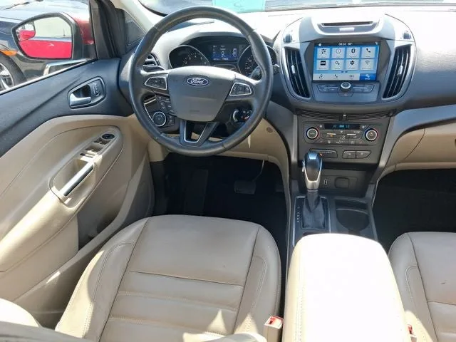 2018 Ford Escape SEL photo 8
