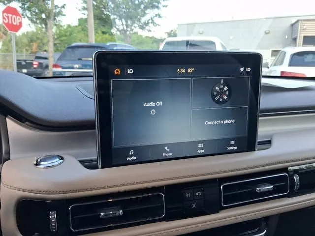 2020 Lincoln Aviator Standard Premium photo 19