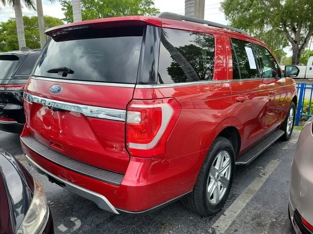 2020 Ford Expedition XLT photo 3