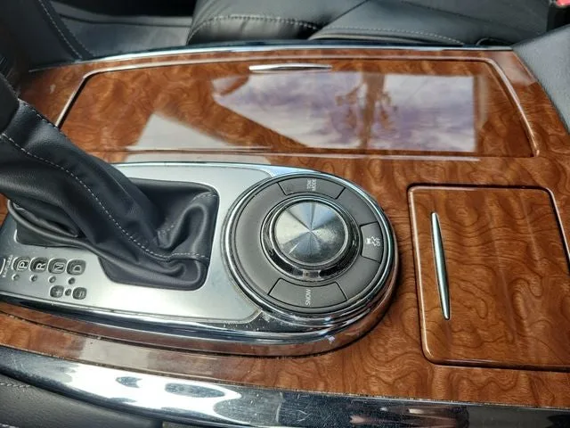 2019 INFINITI QX80 LUXE photo 26