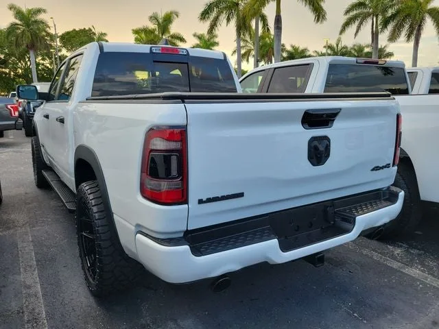 2024 RAM 1500 Laramie photo 4