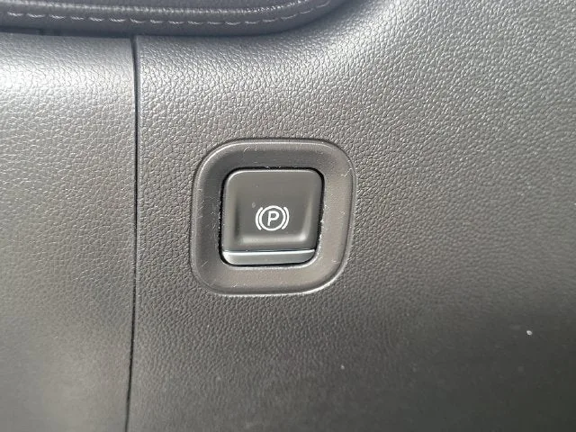 2021 GMC Sierra 1500 Elevation photo 15