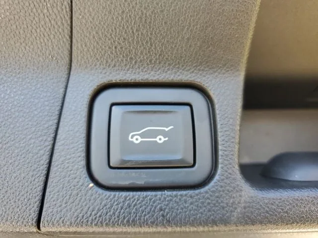 2021 GMC Acadia Denali photo 8