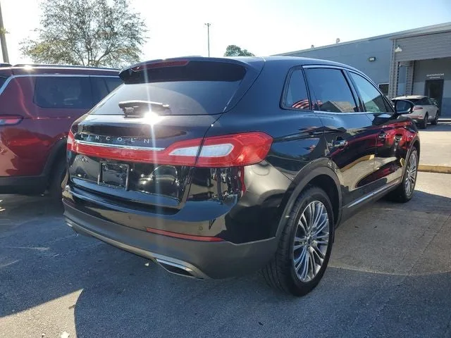 2017 Lincoln MKX Reserve photo 6