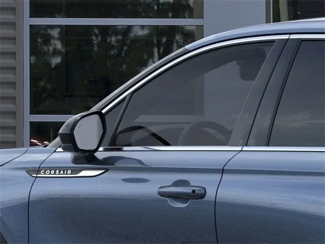 2025 Lincoln Corsair Premiere photo 20