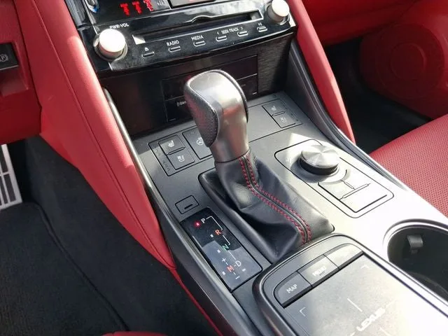 2023 Lexus IS 350 F SPORT photo 21