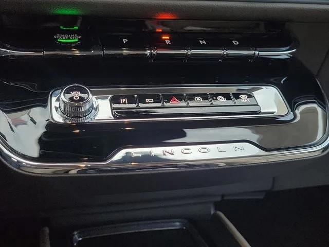 2024 Lincoln Corsair Premiere photo 28