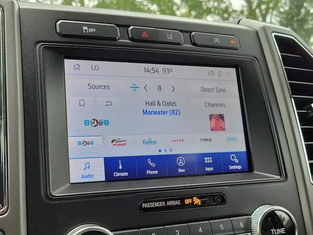 2020 Ford Expedition XLT photo 24