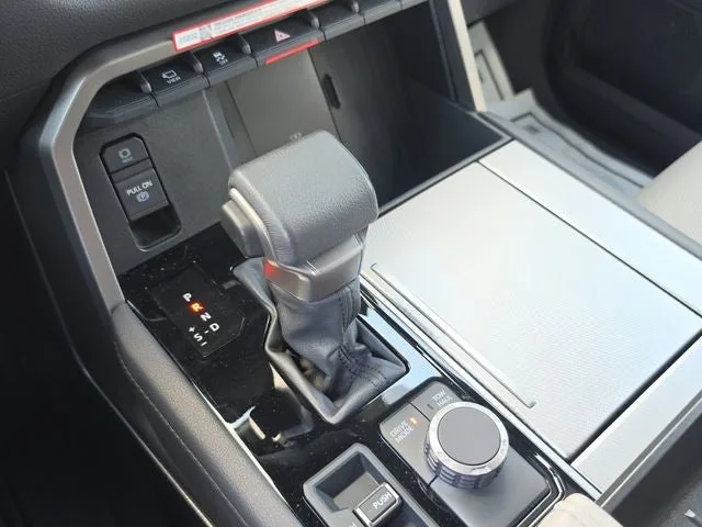 2025 Toyota Sequoia Limited photo 26