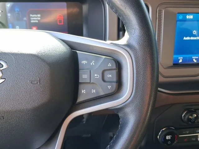2023 Ford Bronco Outer Banks photo 17