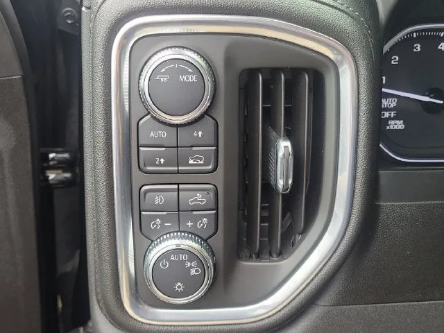 2021 GMC Sierra 1500 Elevation photo 14