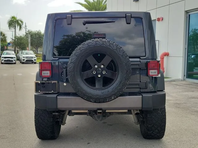 2017 Jeep Wrangler Unlimited Sport photo 5