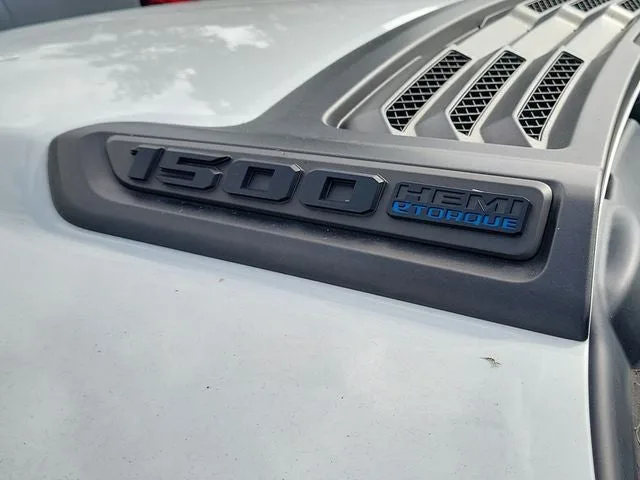 2022 RAM 1500 Rebel photo 10