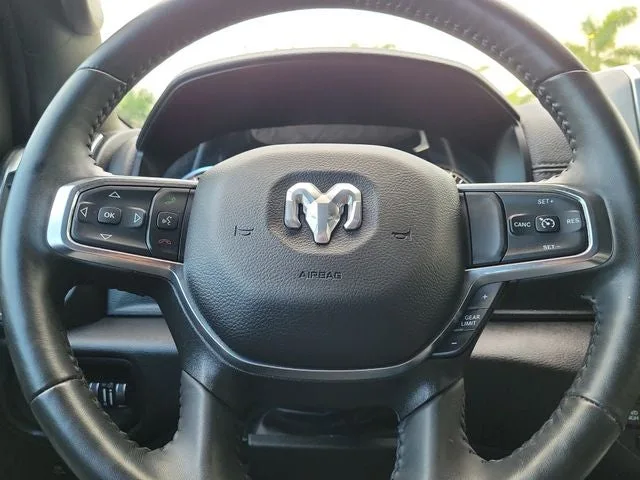 2024 RAM 1500 Laramie photo 22