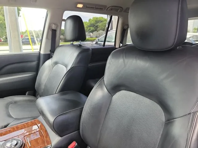 2019 INFINITI QX80 LUXE photo 18