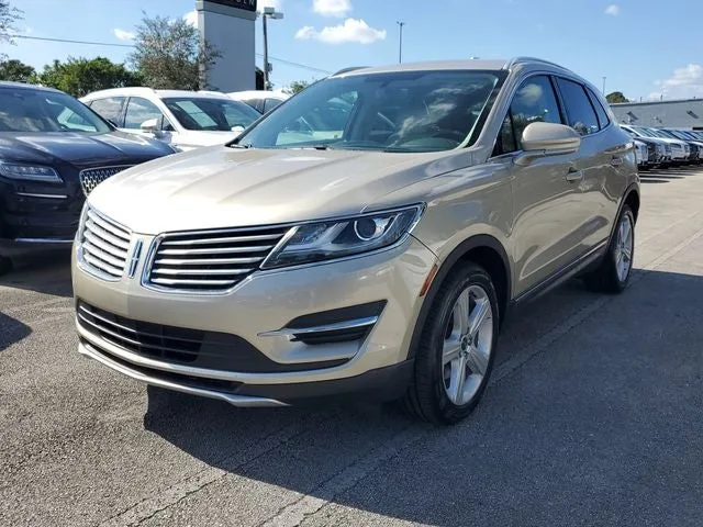 2017 Lincoln MKC Premiere photo 3