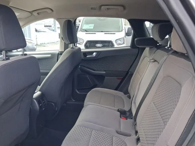 2020 Ford Escape SE photo 6