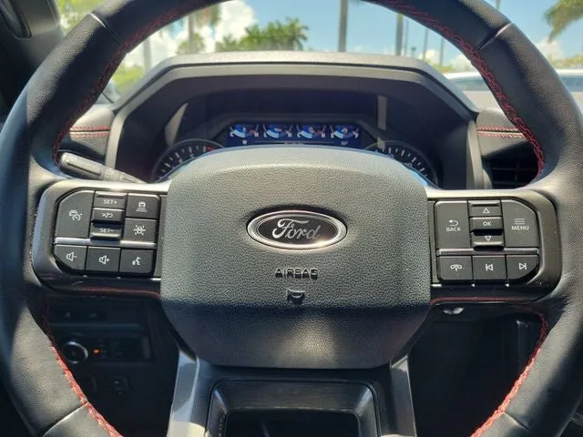 2023 Ford Expedition Limited photo 20