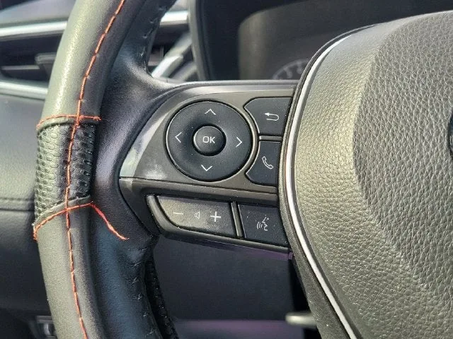 2022 Toyota Corolla Cross LE photo 20