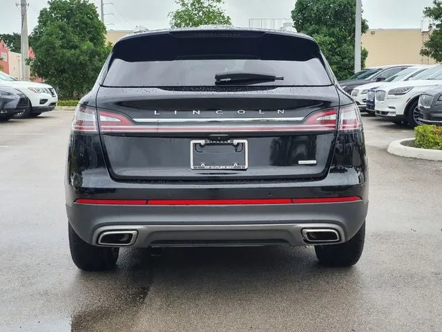 2020 Lincoln Nautilus Standard photo 4