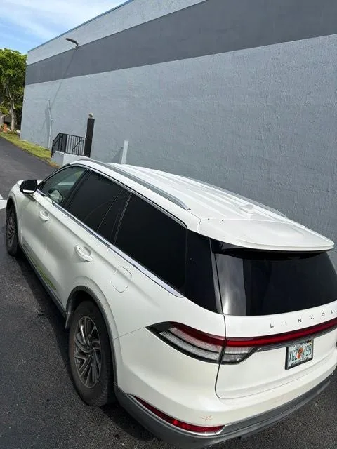 2020 Lincoln Aviator Standard Premium photo 4