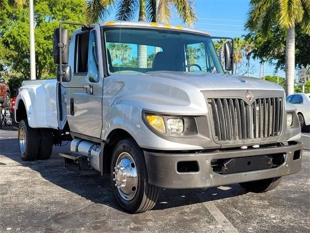 2015 International TERRASTAR REGULAR CAB photo 16