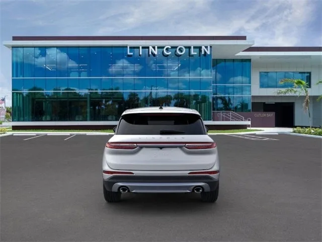 2024 Lincoln Corsair Premiere photo 5