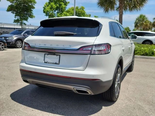 2023 Lincoln Nautilus Standard photo 6