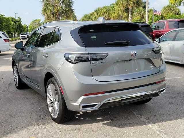 2024 Buick Envision Avenir photo 4