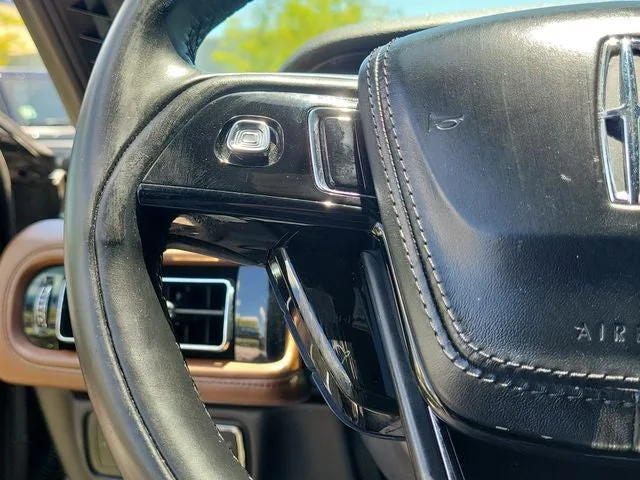 2020 Lincoln Aviator Reserve photo 20